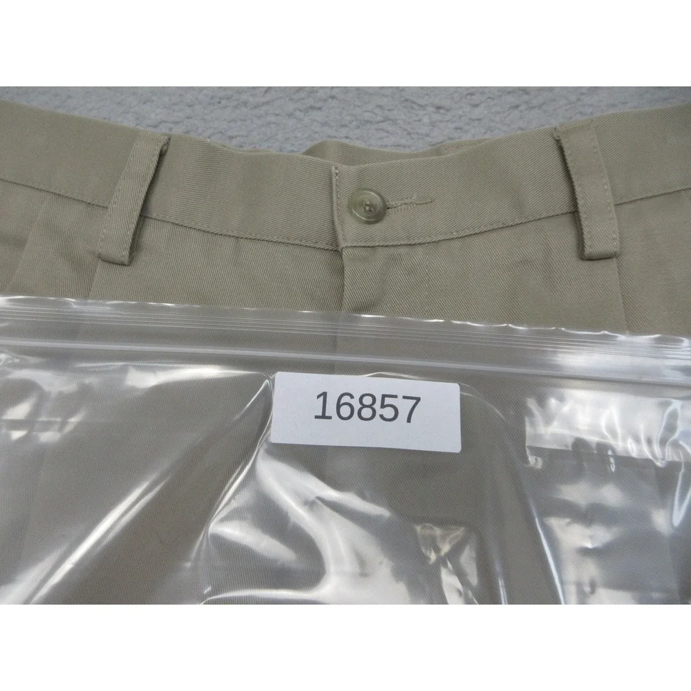 Dockers Pleated Khaki Chino Pants Mens 32x32 Beige Classic Fit Cotton Casual